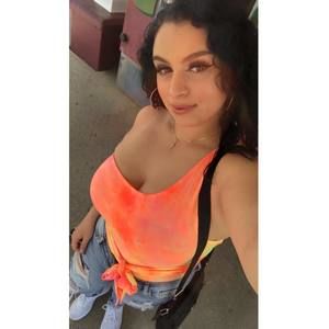 Meet your Posher, Marina